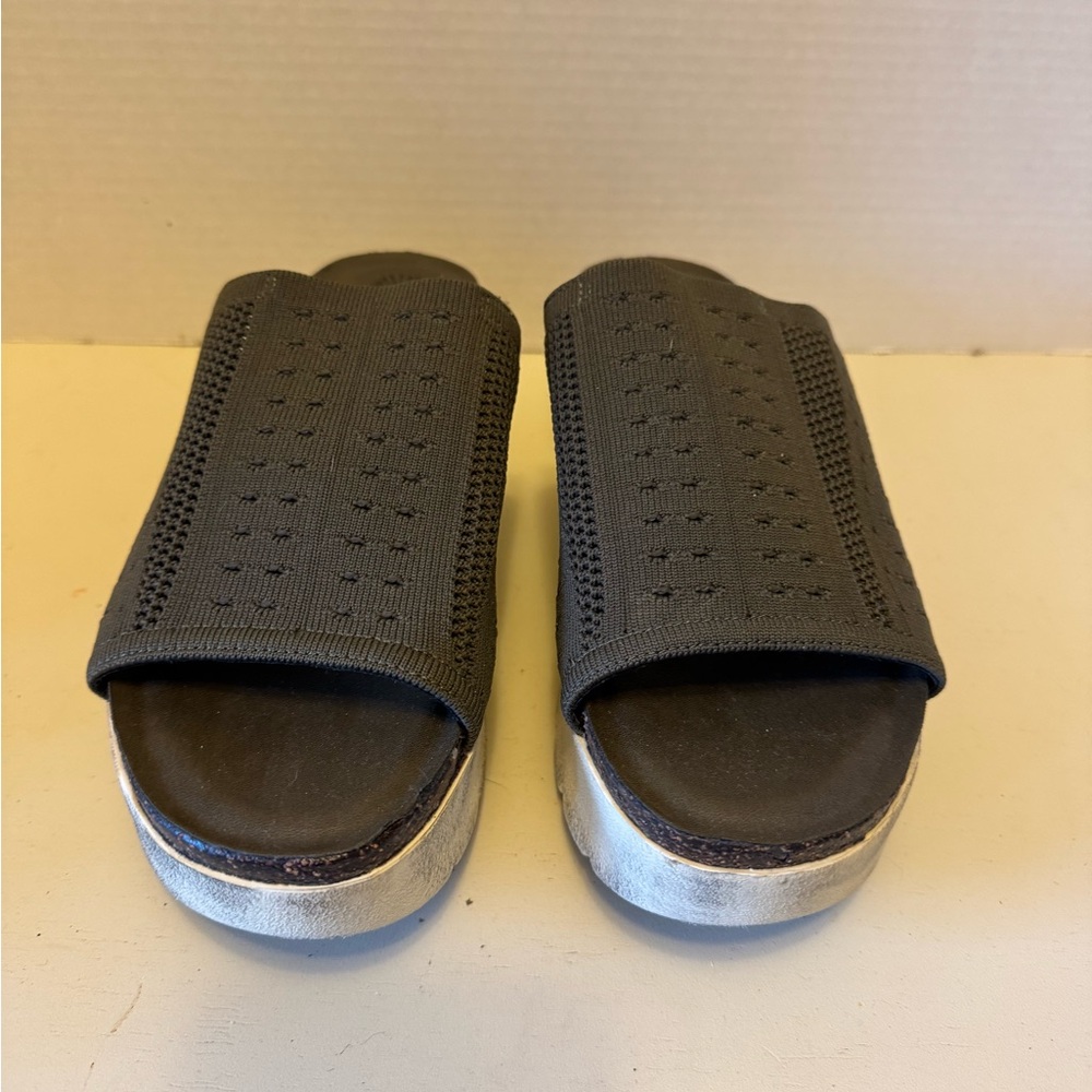 OTBT Olive/Army Green Slides